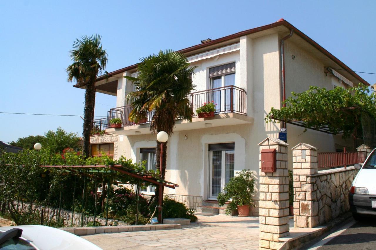 Guest house And With Parking Space - 2350 3*